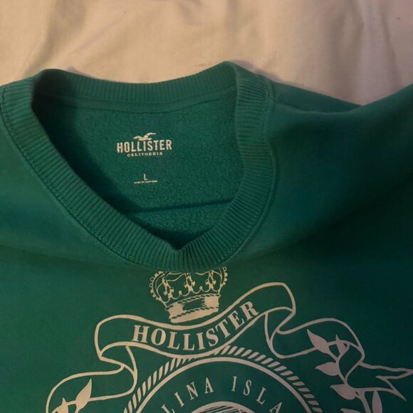 Hollister Co. Women's Green Sweatshirt - Picture 3 of 3